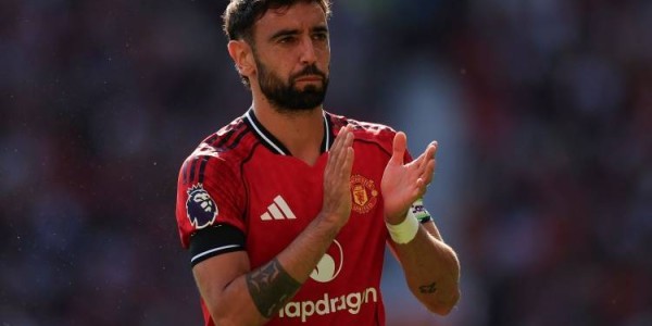 英媒独家曝曼联1亿镑出售B费，签21岁后腰，阿莫林双喜临门？