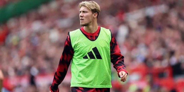 霍伊伦德正式同意离队，前往意大利接受体检