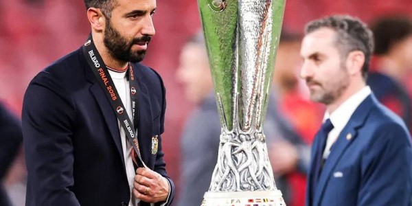 三大换帅各不同！穆里尼奥尚可，滕哈格换对了，冠军主帅七场不胜