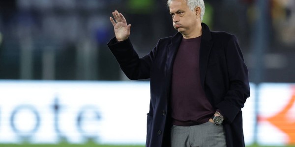 两位前热刺主帅是森林新帅人选 穆里尼奥有望回归英超