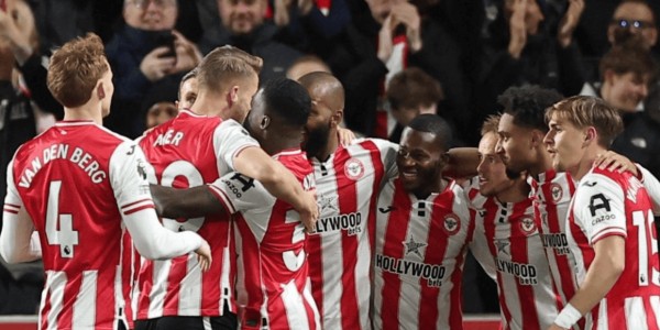 爆大冷！利物浦被踢爆，11亿欧身价也没用，英超耻辱4连败